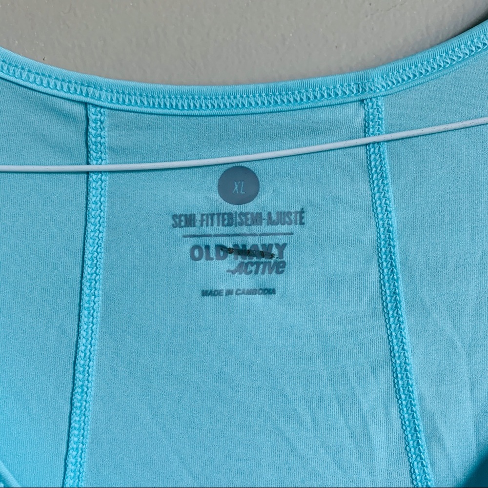 Active Semi Fitted size XL Blue workout Top - Picture 2 of 8